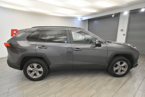 2022 Toyota RAV4 XLE AWD 4dr SUV
