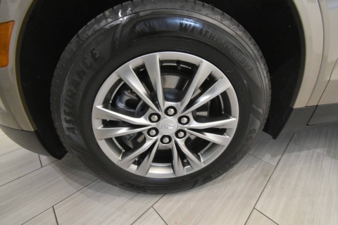 2023 Cadillac XT5 Premium Luxury 4x4 4dr SUV
