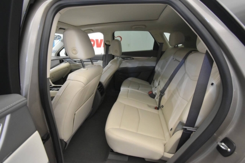 2023 Cadillac XT5 Premium Luxury 4x4 4dr SUV
