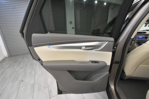 2023 Cadillac XT5 Premium Luxury 4x4 4dr SUV