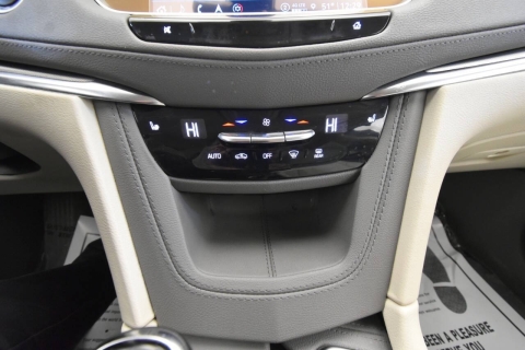 2023 Cadillac XT5 Premium Luxury 4x4 4dr SUV