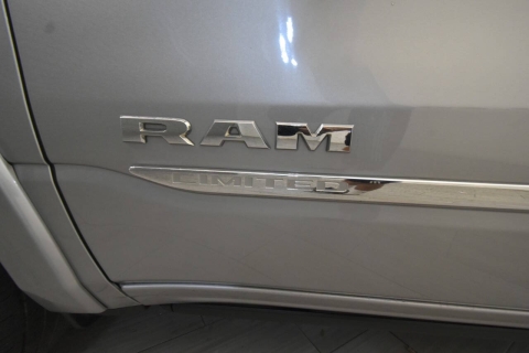2020 RAM 1500 Limited 4x4 4dr Crew Cab 5.6 ft. SB Pickup