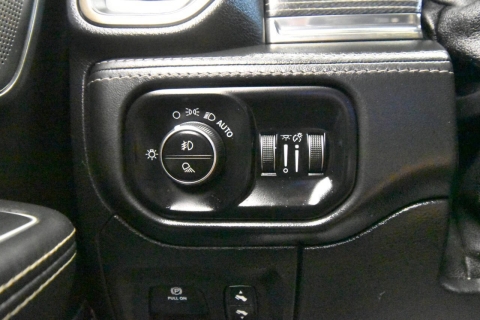 2020 RAM 1500 Limited 4x4 4dr Crew Cab 5.6 ft. SB Pickup