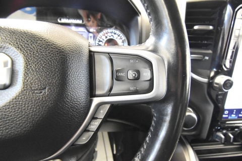 2022 RAM 1500 Big Horn 4x4 4dr Crew Cab 5.6 ft. SB Pickup