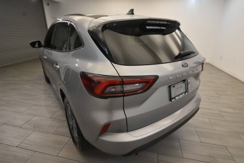 2023 Ford Escape Hybrid ST Line Select AWD 4dr SUV