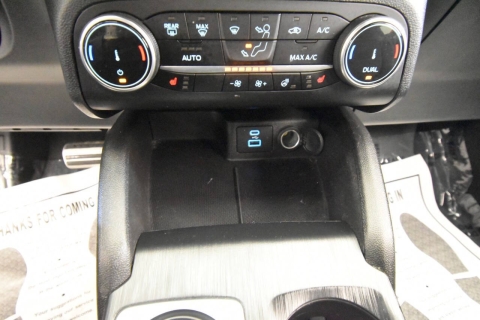 2023 Ford Escape Hybrid ST Line Select AWD 4dr SUV