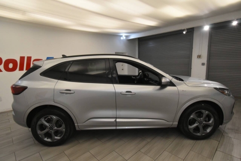2023 Ford Escape Hybrid ST Line Select AWD 4dr SUV