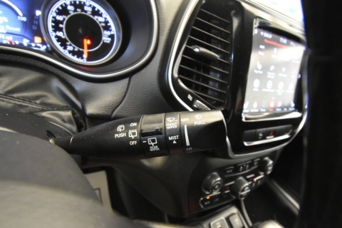 2019 Jeep Cherokee Limited 4x4 4dr SUV