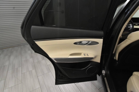 2022 Genesis GV70 2.5T Standard AWD 4dr SUV