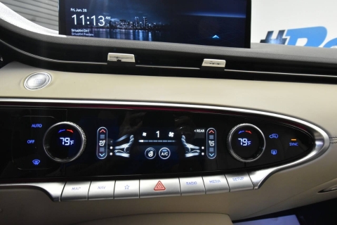 2022 Genesis GV70 2.5T Standard AWD 4dr SUV