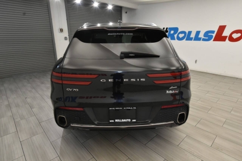 2022 Genesis GV70 2.5T Standard AWD 4dr SUV