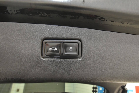 2022 Genesis GV70 2.5T Standard AWD 4dr SUV