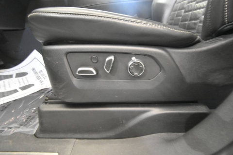 2023 Cadillac Escalade Sport Platinum 4x4 4dr SUV