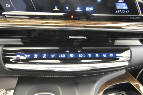 2023 Cadillac Escalade Sport Platinum 4x4 4dr SUV