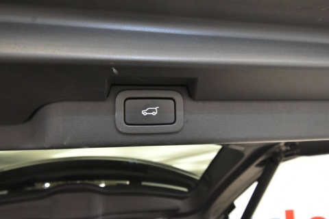 2020 Land Rover Discovery SE AWD 4dr SUV