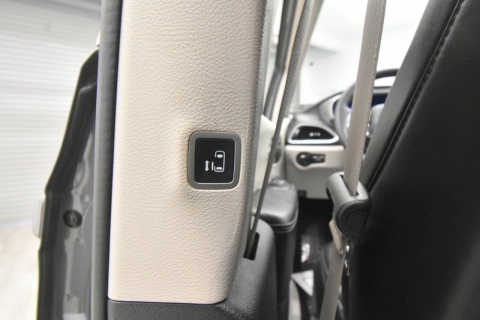 2023 Chrysler Pacifica Touring L 4dr Mini Van