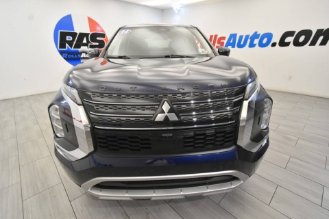 2023 Mitsubishi Outlander SE AWD 4dr SUV
