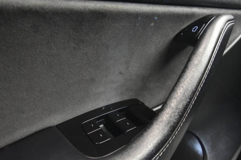 2020 Tesla Model Y Long Range AWD 4dr Crossover