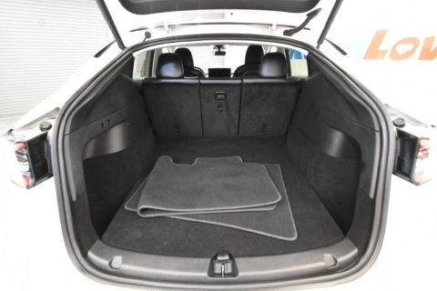 2020 Tesla Model Y Long Range AWD 4dr Crossover