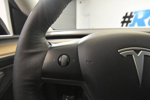 2023 Tesla Model Y Long Range AWD 4dr Crossover