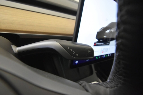 2023 Tesla Model Y Long Range AWD 4dr Crossover