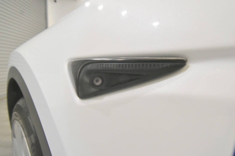2021 Tesla Model Y Long Range AWD 4dr Crossover