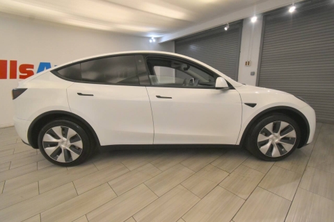 2021 Tesla Model Y Long Range AWD 4dr Crossover