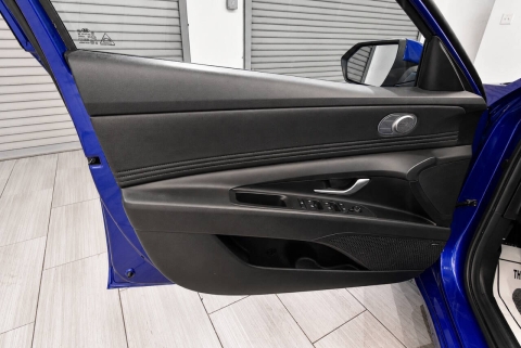 2023 Hyundai Elantra Hybrid Limited 4dr Sedan