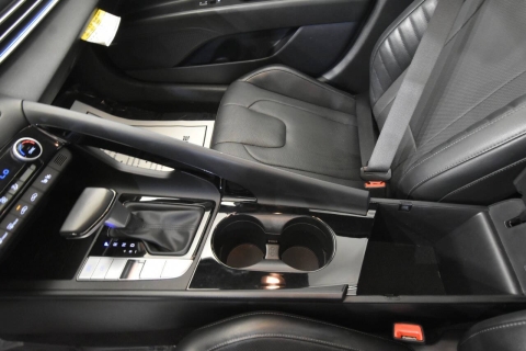 2023 Hyundai Elantra Hybrid Limited 4dr Sedan