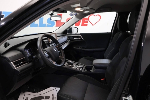 2024 Mitsubishi Outlander ES AWD 4dr SUV