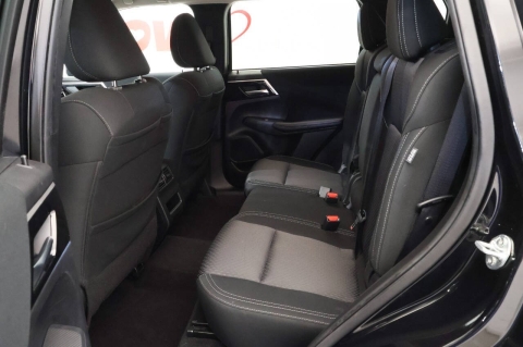 2024 Mitsubishi Outlander ES AWD 4dr SUV