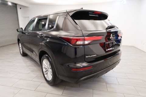 2024 Mitsubishi Outlander ES AWD 4dr SUV