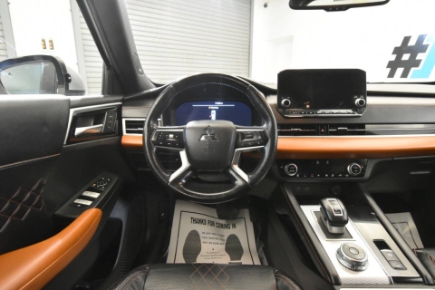 2022 Mitsubishi Outlander SEL AWD 4dr SUV