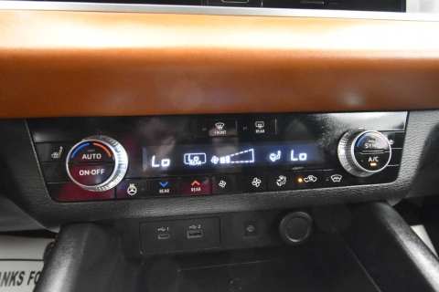 2022 Mitsubishi Outlander SEL AWD 4dr SUV