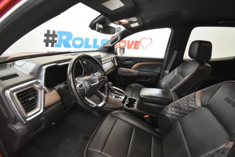 2023 GMC Canyon Denali 4x4 4dr Crew Cab 5 ft. SB