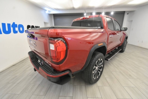 2023 GMC Canyon Denali 4x4 4dr Crew Cab 5 ft. SB