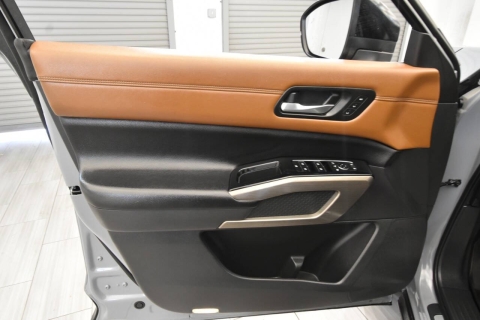 2022 Nissan Pathfinder Platinum AWD 4dr SUV