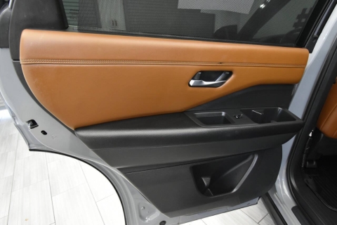 2022 Nissan Pathfinder Platinum AWD 4dr SUV