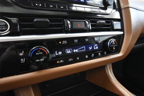 2022 Nissan Pathfinder Platinum AWD 4dr SUV