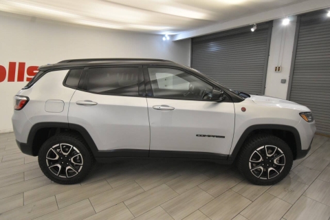 2024 Jeep Compass Trailhawk 4x4 4dr SUV