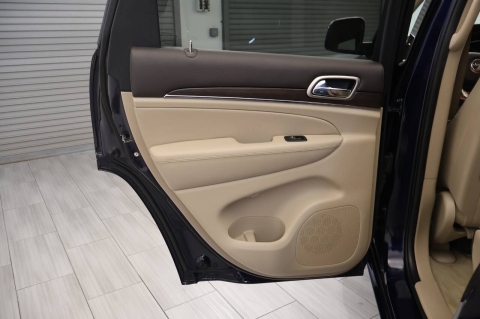 2017 Jeep Grand Cherokee Overland 4x4 4dr SUV