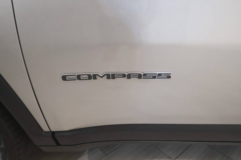 2019 Jeep Compass Altitude 4x4 4dr SUV
