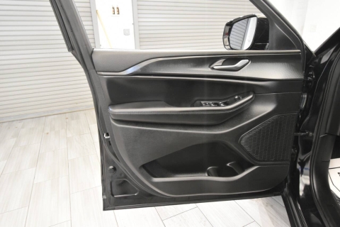 2023 Jeep Grand Cherokee Altitude 4x4 4dr SUV