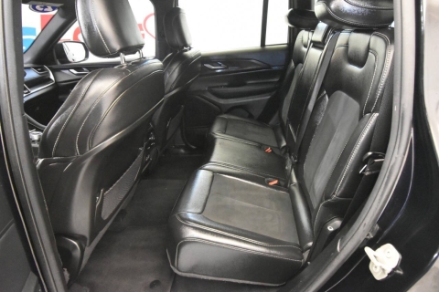 2023 Jeep Grand Cherokee Altitude 4x4 4dr SUV