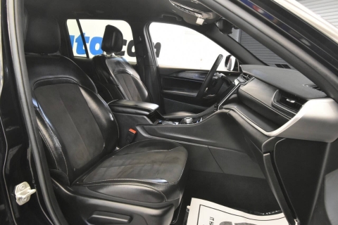 2023 Jeep Grand Cherokee Altitude 4x4 4dr SUV