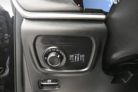 2023 Jeep Grand Cherokee Altitude 4x4 4dr SUV