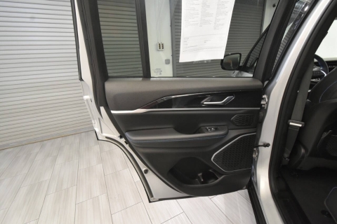 2023 Jeep Grand Cherokee Trailhawk 4xe 4x4 4dr SUV