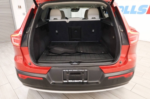 2019 Volvo XC40 T4 Momentum 4dr SUV