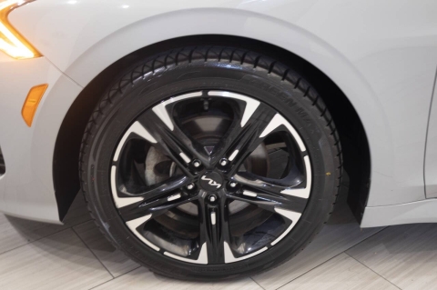 2023 Kia K5 GT Line 4dr Sedan