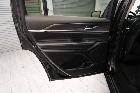2023 Jeep Grand Cherokee L Limited 4x4 4dr SUV
